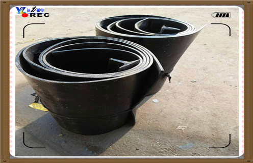 午夜精品久久久久久皮带，盘式午夜精品久久久久久，新疆盘式午夜精品久久久久久距离皮带高度调整方法_新疆盘式午夜精品久久久久久距离皮带高度跑偏原因及如何调_刮板价格